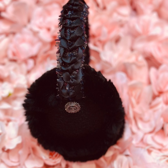 CHANEL Rabbit Fur Tweed Earmuffs - Picture 7 of 8
